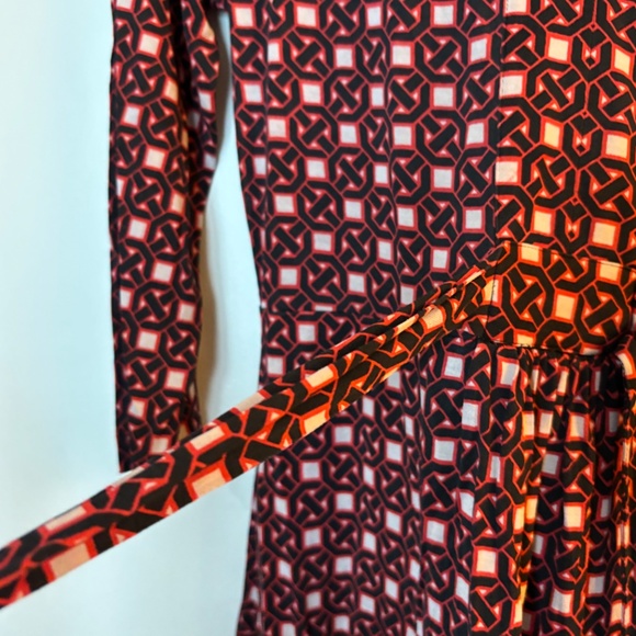 Ladies Tommy Bahamas Silk dress Small geometric print burgundy travel VTG Y2K - Picture 5 of 9